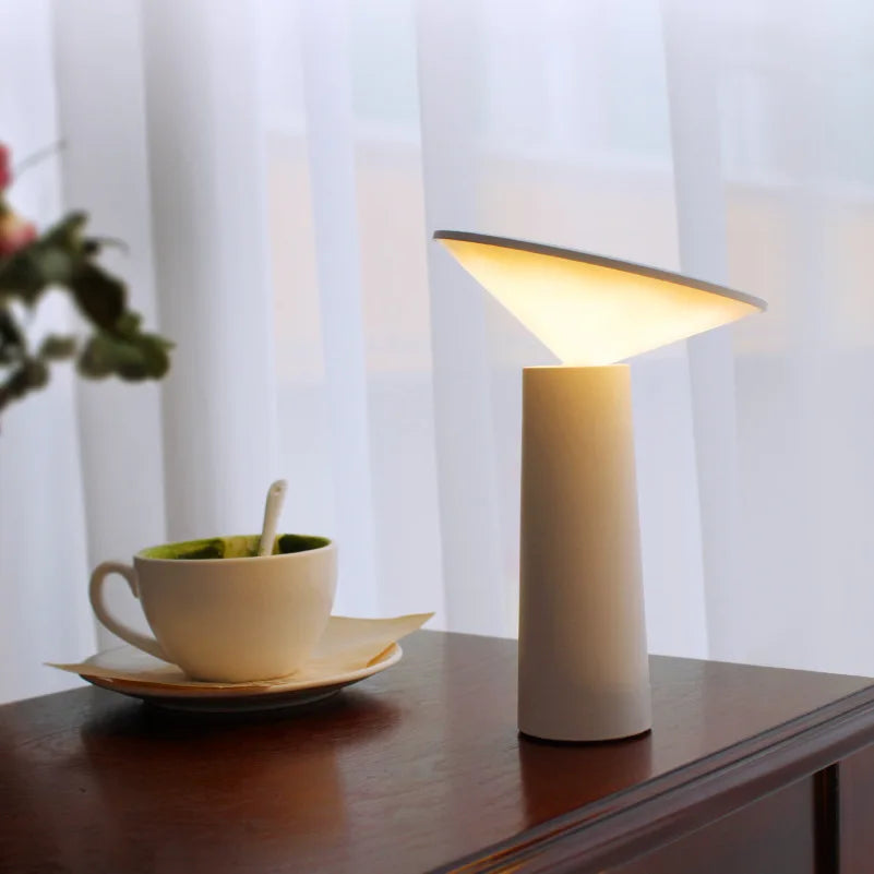ComfortGlow - table lamp for living room